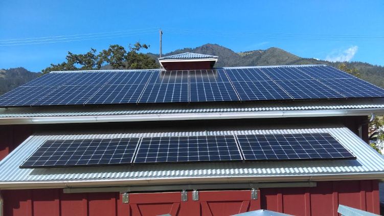 Metal Roof Northern California Solar Energy and Battery (ESS) Installers Pure Power Solutions professional residential and commercial and off-grid solar experts